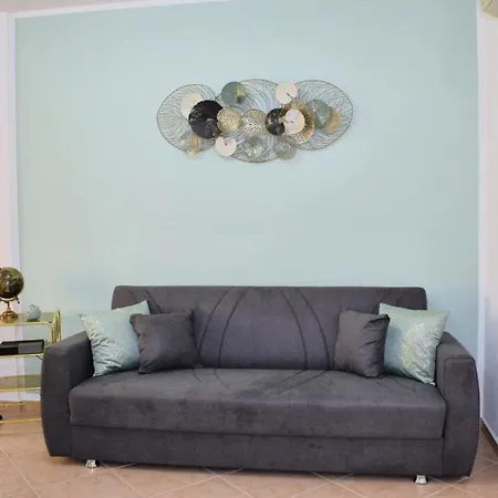 Ivy's Nest Apartment